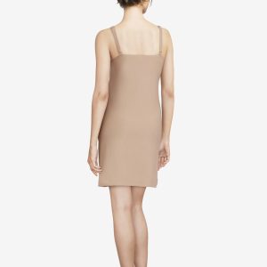chantelle-soft-stretch-jurkje-c10610-huidkleur