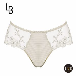 Lichte shorty van Louisa Bracq in ivory / champagne