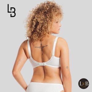 Achterzijde van de Louisa Bracq Julia full cup bh 477-01 in nacre