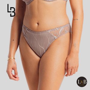 Louisa Bracq Julia 477-30 rioslip taupe met luxe borduurwerk