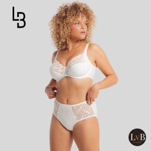 Zijaanzicht van Louisa Bracq Julia tailleslip culotte in nacre