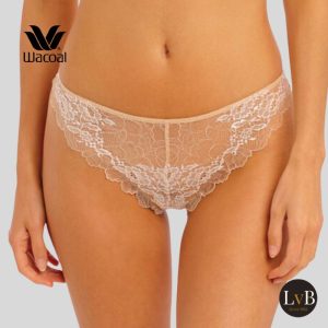 Close-up van de floral kant van Wacoal Lace Perfection string in cafe creme