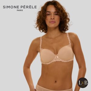 Vooraanzicht model Simone Pérèle Andora balconnet BH nude