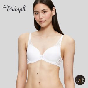 Model draagt Triumph Amourette Spotlight WHP X wit voorgevormde bh met beugel – artikel 10181644
