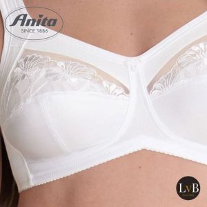 Detail van kant Anita Safina 5448 bh zonder beugel wit