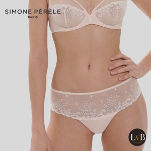 Simone Perele Delice shorty blush poeder roze op model luxe dames lingerie slip