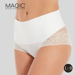 MAGIC Bodyfashion Tummy Shaper Lace 22TL snow white corrigerende tailleslip op model