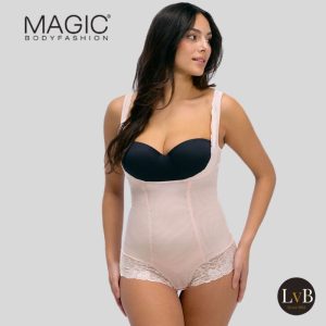Model draagt MAGIC Bodyfashion Super Control Body Blossom
