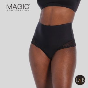 Model draagt de MAGIC Dream Hi-Thong Lace in zwart