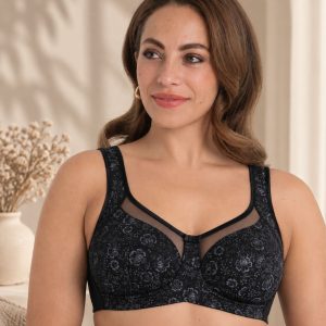 Anita Clara Art 5873 BH zonder beugel in Black Anthracite gedragen